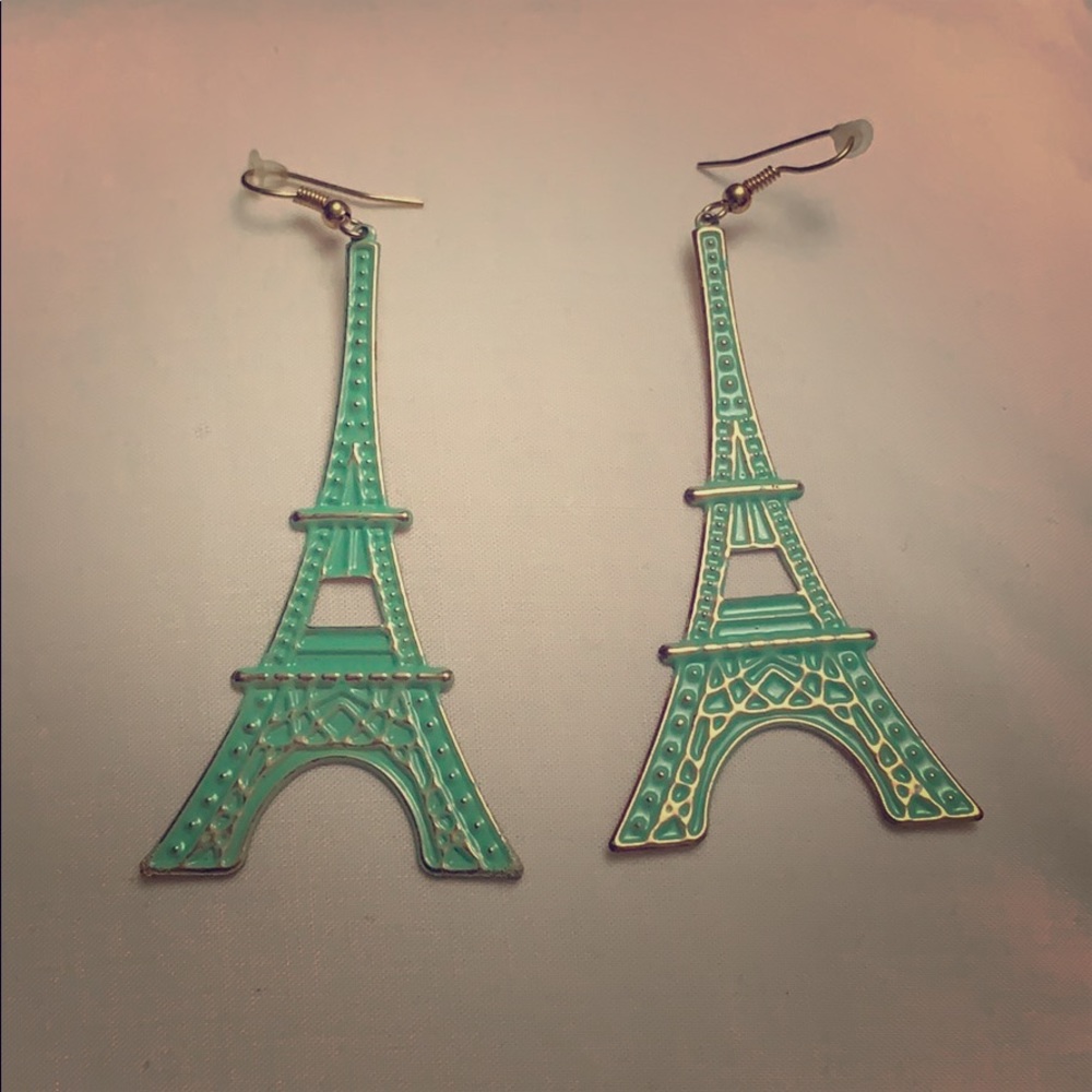Paris earrings ❤️